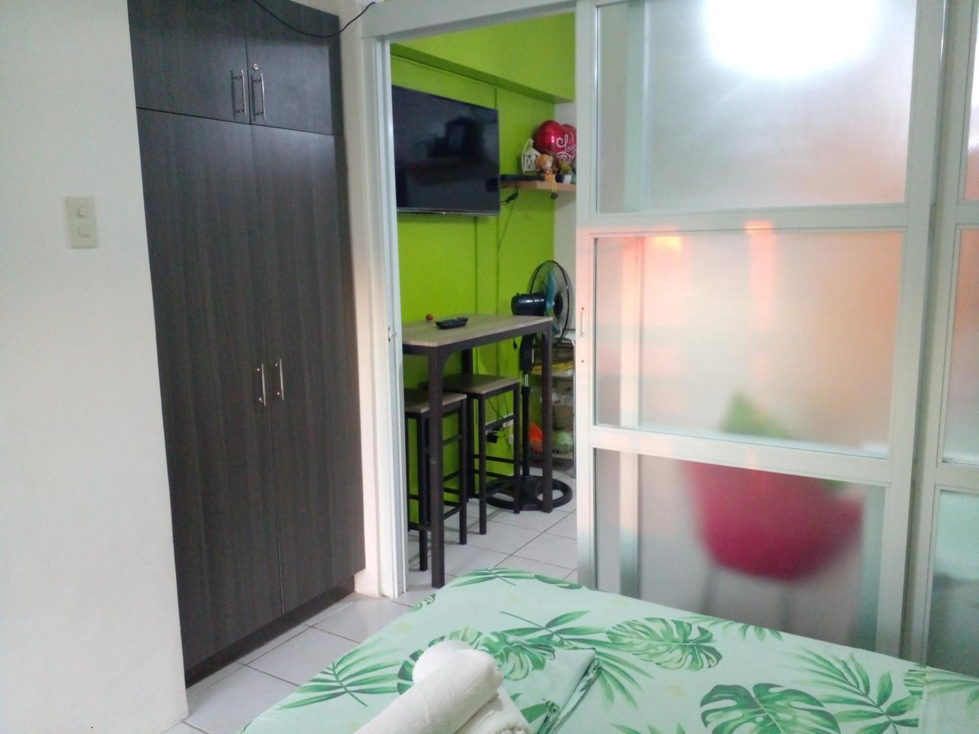 Tagaytay Prime Residences With Swimming Pool & Viewing Deck Tagaytay City Room photo